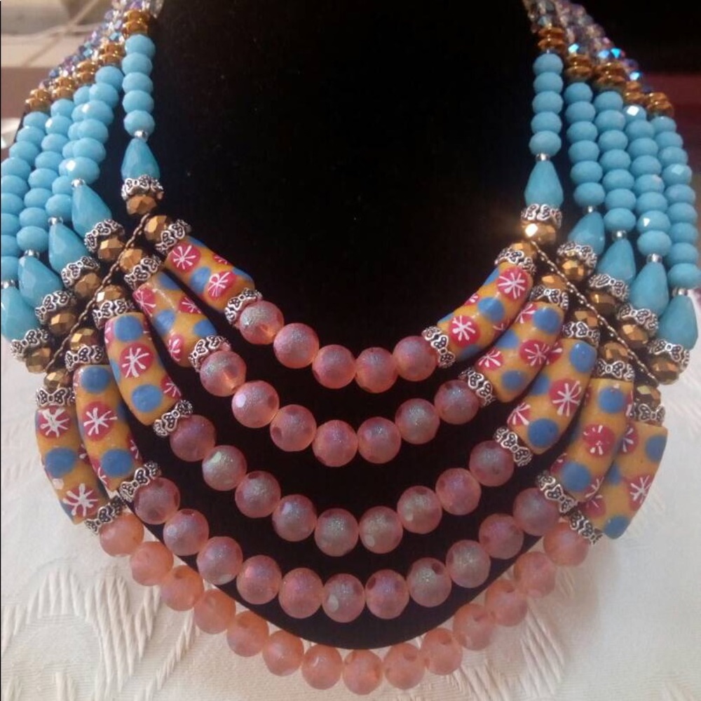 🔥🔥SOLD🔥🔥Beaded necklaces